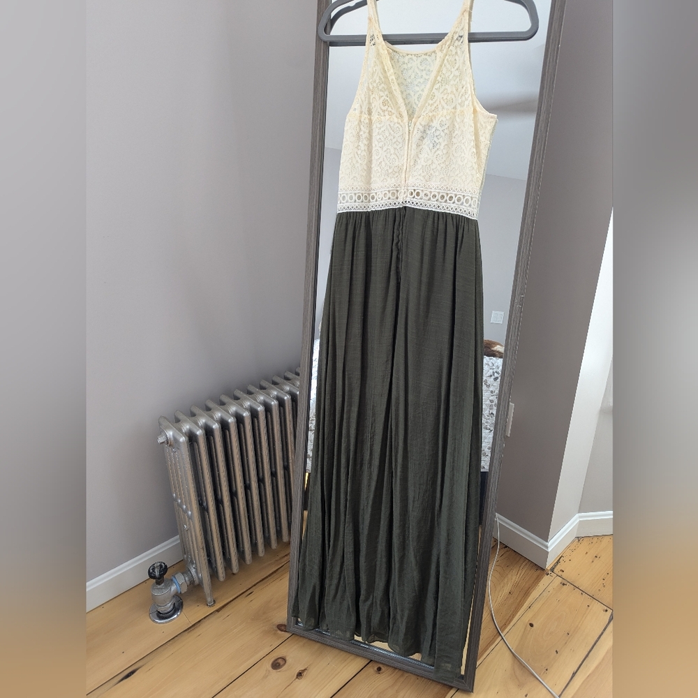 Elegant Cream and Green Lace Maxi Dress